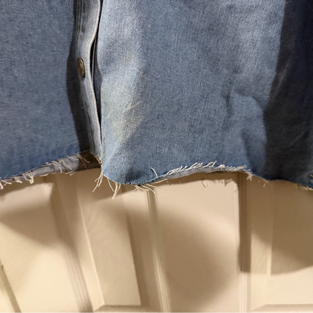 Sincerely Jules Blue Denim Stud-Detail Jacket XL NWT. (Small mark as shown) - Picture 3 of 6